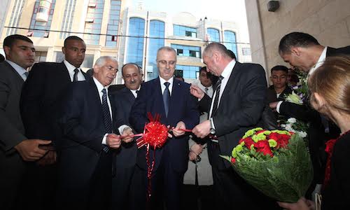 الحمد الله: افتتاح مديرية أوقاف شمال الخليل جاء للحفاظ على الأراضي الوقفية واستثمارها