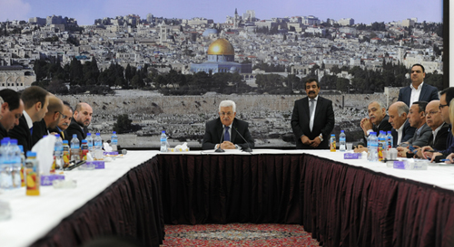 الرئيس: استمرار المفاوضات مرهون بالإفراج عن الدفعة الرابعة من الأسرى وترسيم الحدود