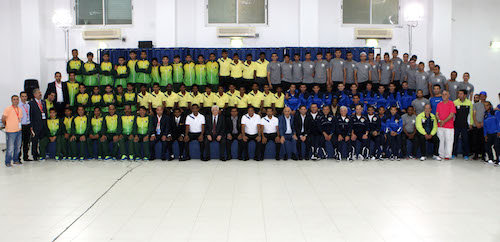 الرئيس يستقبل المنتخبات المشاركة في بطولة النكبة