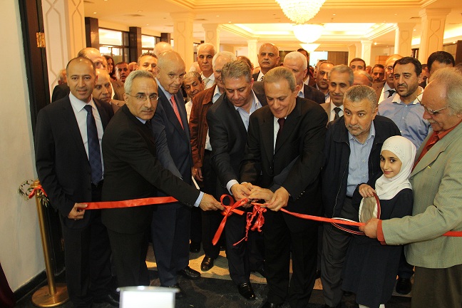 افتتاح معرض "طبع في فلسطين" في قصر الاونيسكو