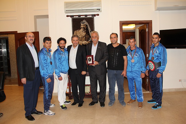 دبور يستقبل بعثة فلسطين لبطولة العرب في الكيك بوكسينغ