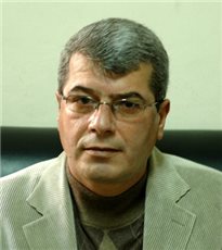 سميح القاسم: منتصب القامة والصوت يرحل