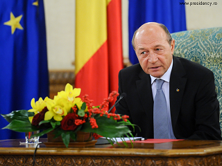 الرئيس الروماني يؤكد موقف بلاده الداعم لمبدأ حل الدولتين
