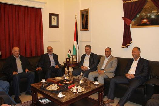 وفد حركة امل يهنئ السفير دبور بأدائه مناسك الحج