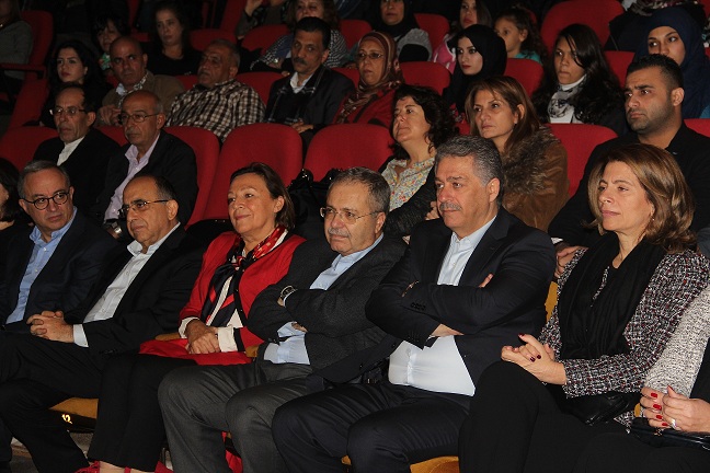 ياسر عرفات على مسرح المدينة