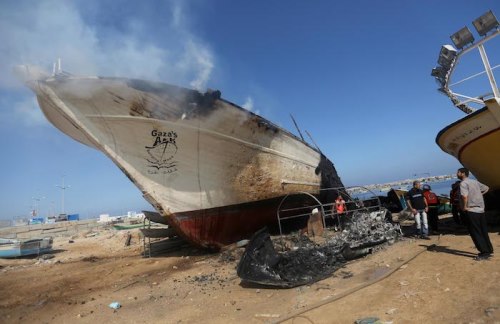 غزة: اسرائيل تصّعد برا وبحرا وتخترق 