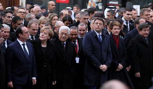 الرئيس يشارك في 