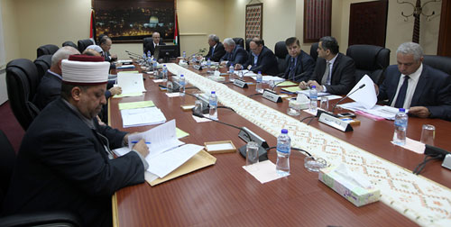 الحمد الله يجدد دعوته للفصائل بدعم وتمكين حكومة الوفاق من القيام بمهامها في غزة