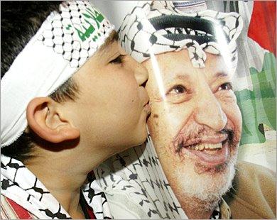 جنوب إفريقيا: إقبال مستمر على معرض ياسر عرفات الفوتوغرافي لليوم السابع على التوالي