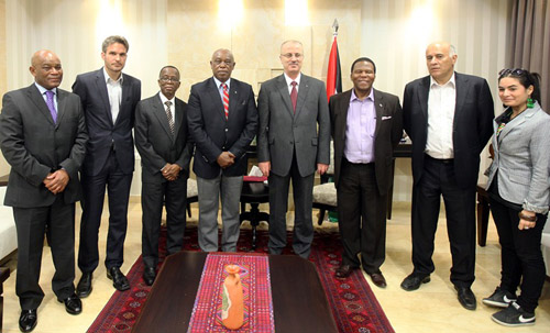 الحمد الله يستقبل وفدا من منظمة 