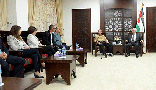 الرئيس يستقبل وفد جمعية إغاثة أطفال فلسطين