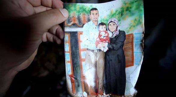 القنصل الأميركي يزور دوما تضامنا مع الناجين من عائلة دوابشة