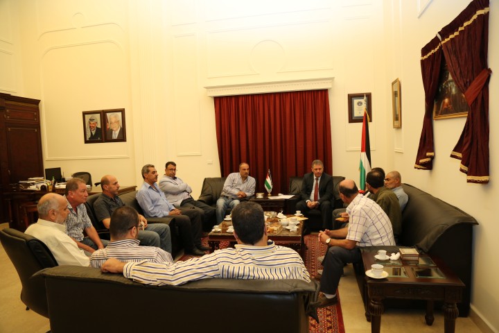 دبور يلتقي لجنة المتابعة العليا لإعادة اعمار مخيم نهر البارد