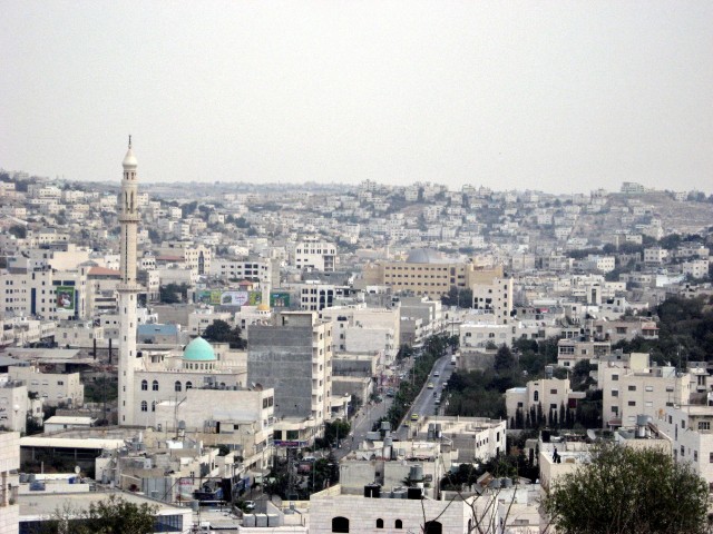 الإضراب الشامل يعمُّ محافظة الخليل