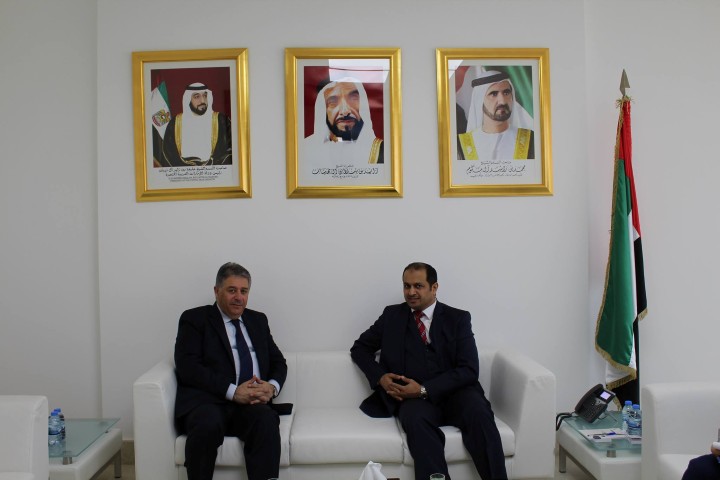 دبور يلتقي سفير الامارات الشامسي