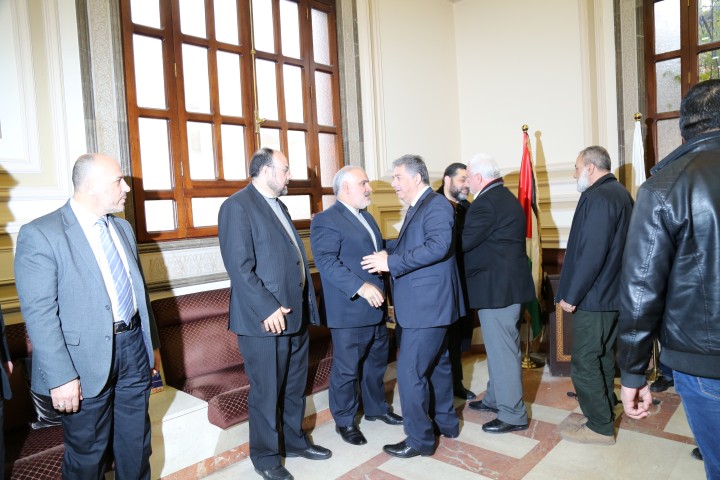 دبور يقدم واجب العزاء بشهداء كتائب القسام