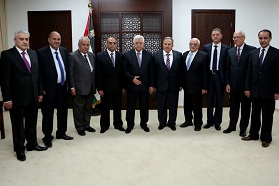 أعضاء المحكمة الدستورية يؤدون اليمين القانونية أمام الرئيس