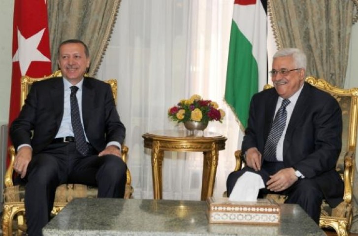 الرئيس يلتقي نظيره التركي