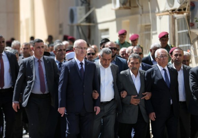 رام الله: تشييع جثمان الفريق عثمان أبو غربية