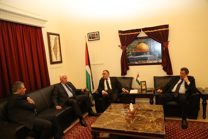 الاحمد يستقبل السفير المصري في لبنان