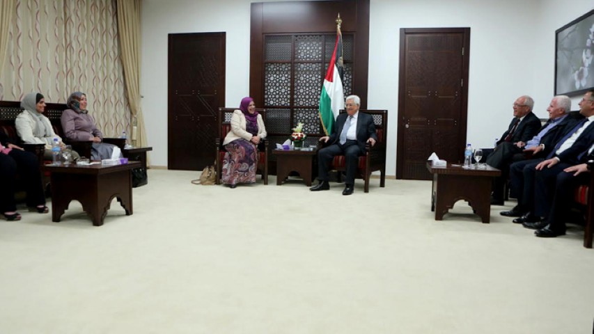 الرئيس يستقبل وفداً من ملتقى البرلمانيات الأردنيات