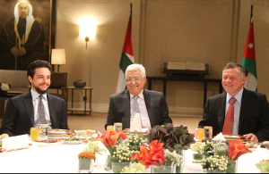 الرئيس يلتقي ملك الأردن على مأدبة افطار