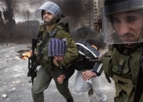 الاحتلال يصيب مواطنين ويعتقل ثلاثة آخرين في بيت لحم