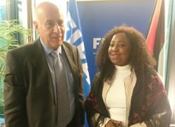 الرجوب يبحث مع أمين عام "الفيفا" آليات حل المشكلات التي تواجه الكرة الفلسطينية