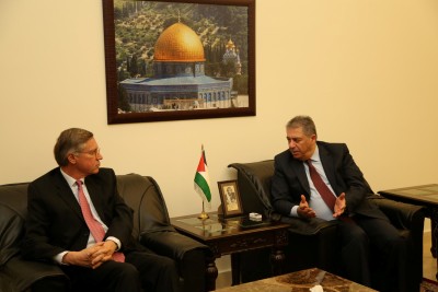 دبور يستقبل سفير سويسرا باراس