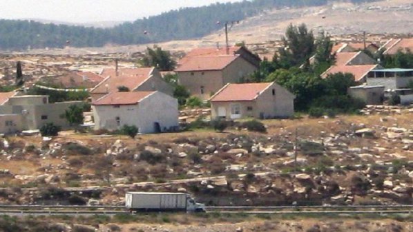 دغلس: قرارات هدم بؤرة استيطانية جنوب نابلس مسرحية جديدة وتضليل للعالم