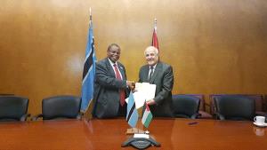 دولة فلسطين وجمهورية بوتسوانا تقيمان علاقات دبلوماسية متبادلة