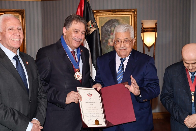 دبور تلقى رسالة تهنئة من سفارة فلسطين في تونس