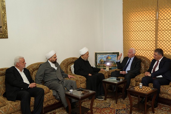 الاحمد يلتقي الشيخ عبد الامير قبلان