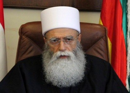 بسيسو يطلع الشخ حسن على اخر المستجدات في فلسطين