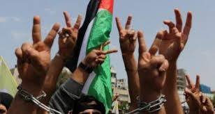 إعلاميو الجزائر يتضامنون مع الأسرى المضربين