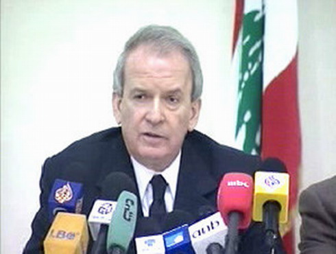 وزير التربية اللبناني يطالب بإعادة محور القضية الفلسطينية إلى منهاج التاريخ