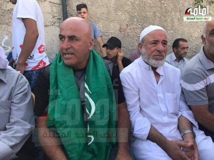 الاحتلال يعتقل والد الشهيد أبو غنام وأحد أقاربه في القدس