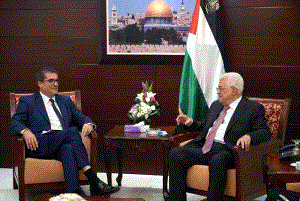 الرئيس يستقبل المبعوث السويسري لعملية السلام