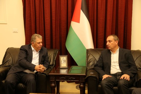 دبور يلتقي عضو قيادة الحزب التقدمي الاشتراكي بهاء ابو كروم