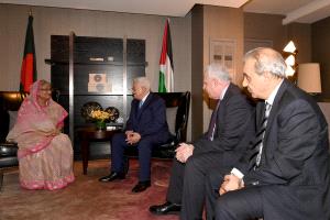 الرئيس يعقد جلسة مباحثات مع رئيسة وزراء بنغلادش