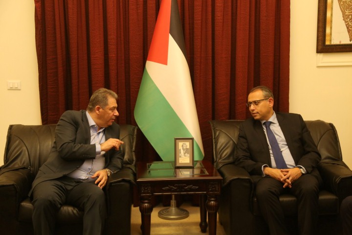 دبور يلتقي السفير المصري في لبنان