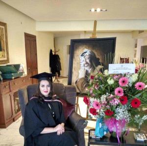 الرئيس يهنئ زهوة عرفات بتخرجها وحصولها على شهادة البكالوريوس