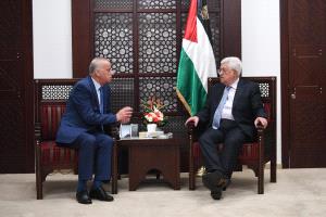 الرئيس يستقبل رئيس مجلس القضاء الأعلى