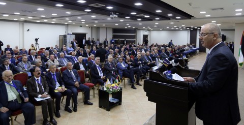 الحمد الله: مهندسونا أثبت قدرتهم على التميز والنجاح ومسؤوليتنا الاهتمام بهم لتنمية فلسطي