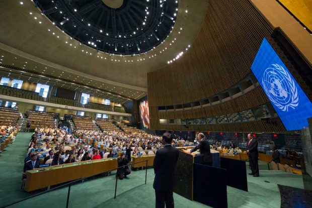 الجمعية العامة للأمم المتحدة تعتمد وبأغلبية ساحقة خمسة قرارات تتعلق بفلسطين