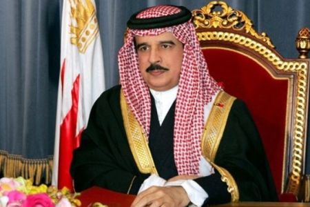 العاهل البحريني يؤكد دعم بلاده لنضال الشعب الفلسطيني في كافّة المحافل الدوليّة