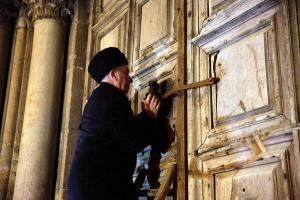 تقرير: ثمانية شهداء خلال شباط و"القيامة" تغلق ابوابها بسبب اجراءات الاحتلال في القدس