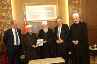 مفتي القدس والديار الفلسطينية يزور شيخ عقل طائفة الموحدين الدروز حسن