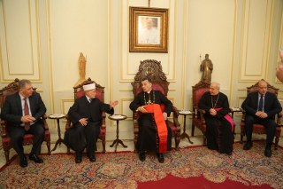 المفتي حسين يطلع البطريرك الراعي على الاوضاع في القدس