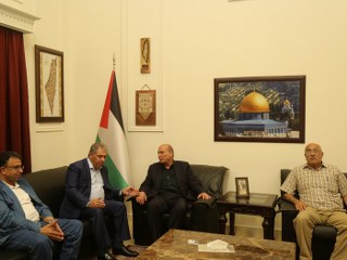 دبور يلتقي وفداً من الجبهة الشعبية لتحرير فلسطين